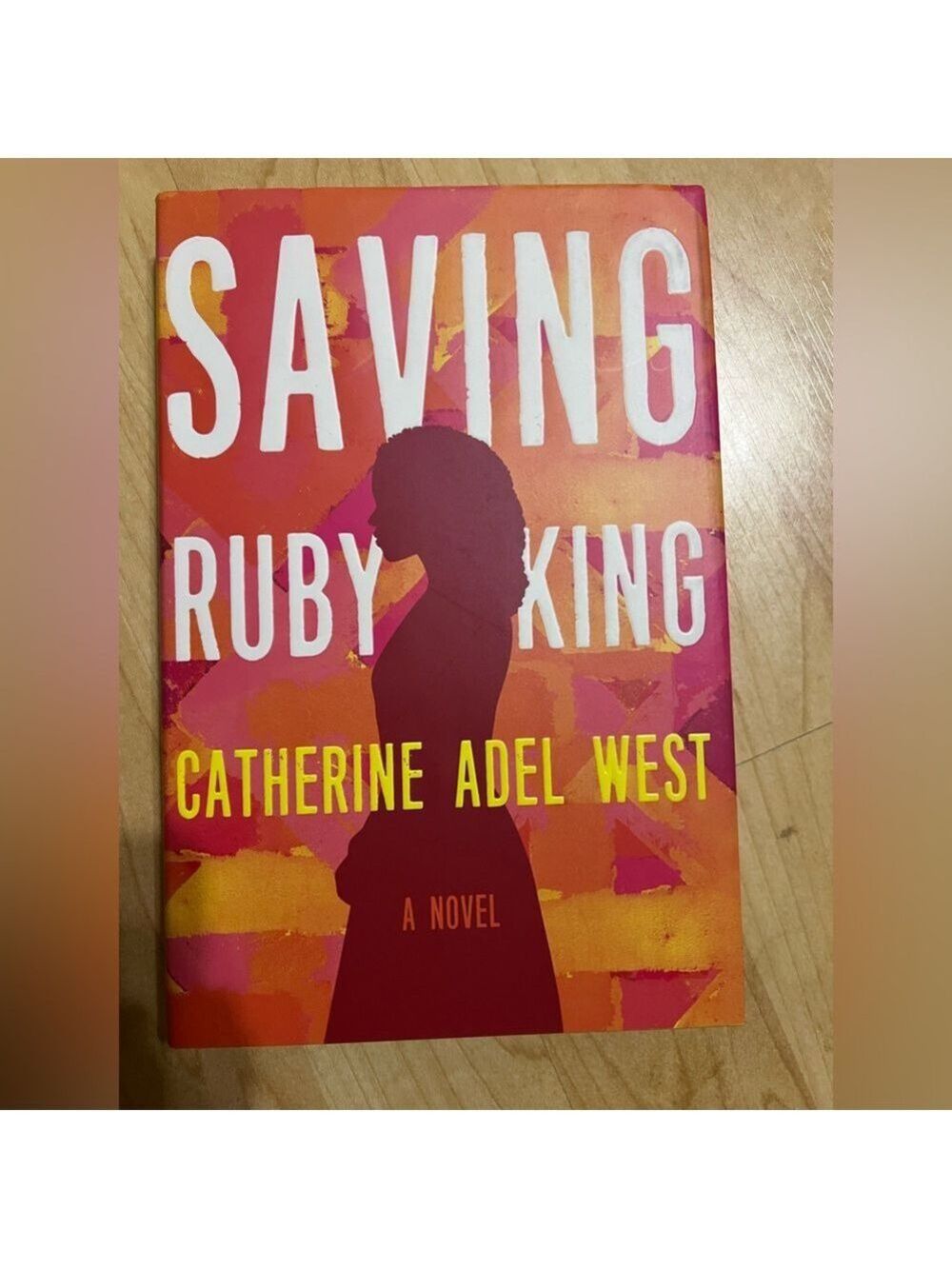 Saving Ruby King Book - Picture 1 of 3